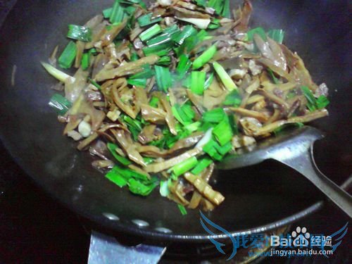 酸辣美味蒜香干笋条