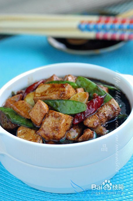 家常菜新做法红烧豆腐香辣浓郁