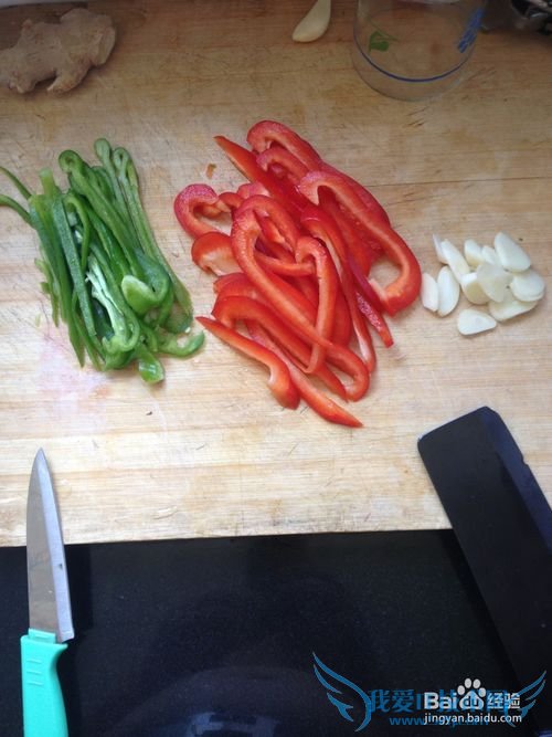 杏鲍菇彩椒炒肉丝