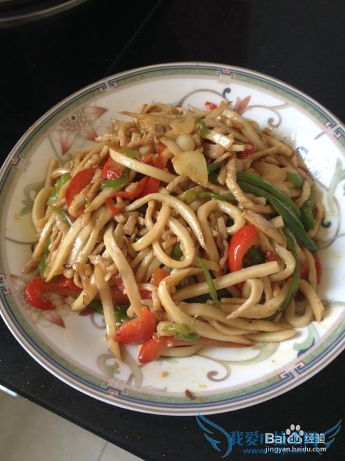 杏鲍菇彩椒炒肉丝