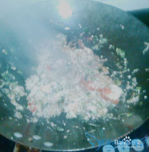 怎样做青椒炒臭豆腐?