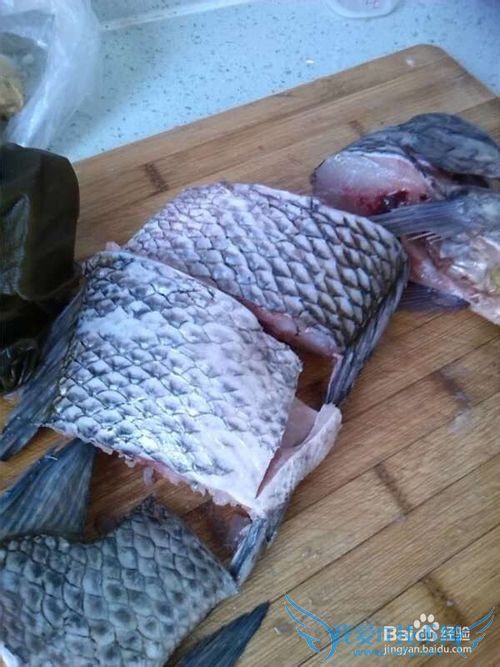 如何做罗非鱼海带豆腐汤?