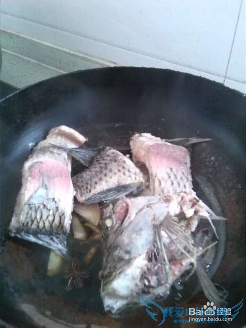 如何做罗非鱼海带豆腐汤?