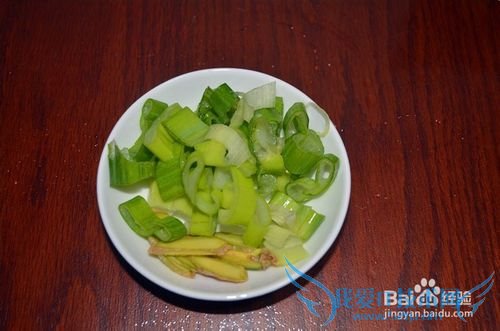 味道鲜美的花甲炒尖椒