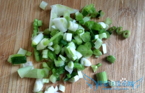 夏季凉菜——皮蛋豆腐