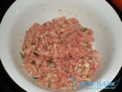 怎么做可口的胡萝卜豆腐饺子