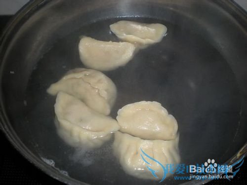 怎么做可口的胡萝卜豆腐饺子