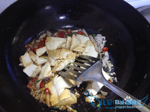 鸡刨豆腐的做法