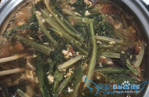 红萝卜炖猪肉养生制作方法