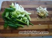 素菜也美味——大葱炒豆腐