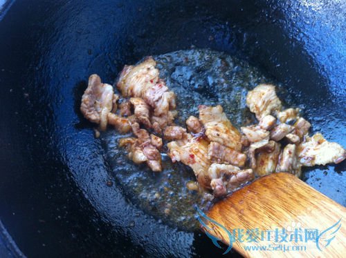 五花肉焖豆腐——家常菜