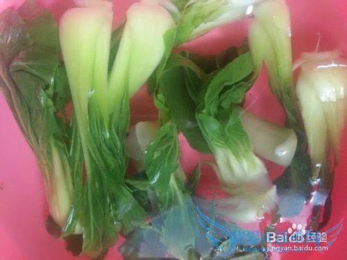 鸡汁枸杞扒菜心