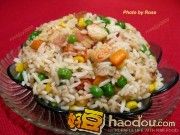 怎样做豆腐盒子五彩炒饭