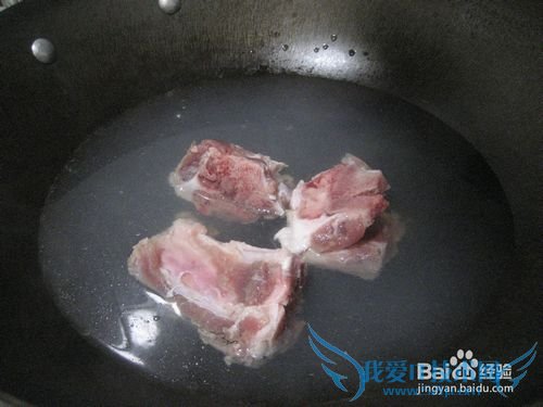 大骨豆腐汤的做法