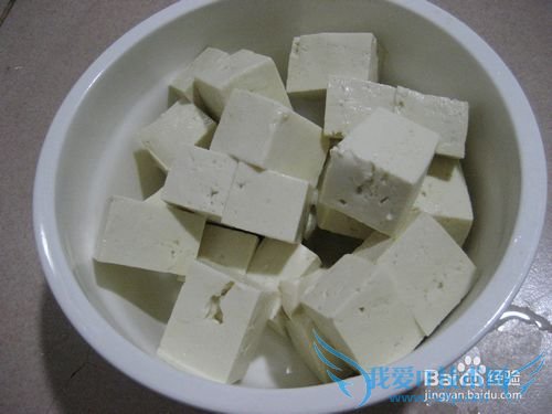 大骨豆腐汤的做法