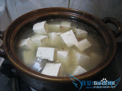 大骨豆腐汤的做法