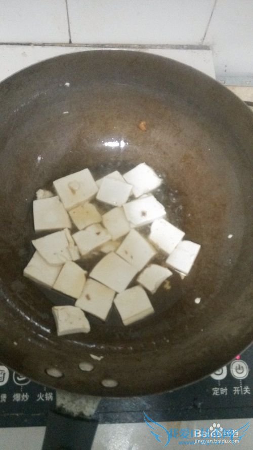 如何做黑黑的家常豆腐
