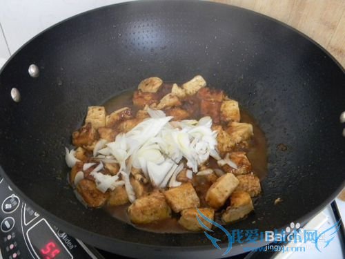 家常美味——酱香豆腐