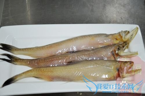 教您怎么做九肚鱼炖豆腐