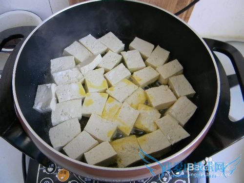 素食美味——蒜蓉酱煎豆腐