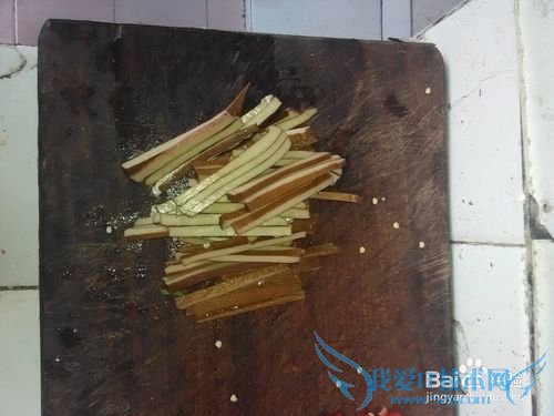 �۲���ɳ���˿