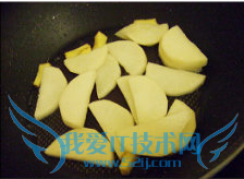 换个花样吃鱼柳-豆腐萝卜煲鱼块