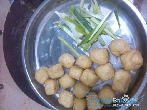 黄骨鱼的做法-----豆腐黄骨鱼