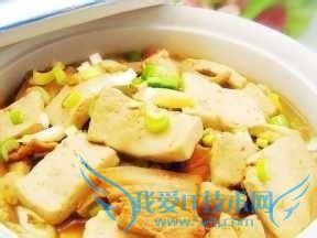 五花肉炖豆腐