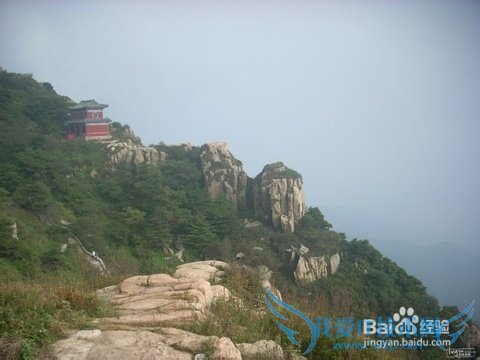 旅游爬泰山需要注意什么问题及需要带什么东西