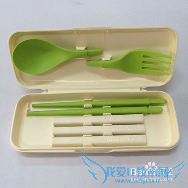 假如带孩子出去旅游,该带什么?