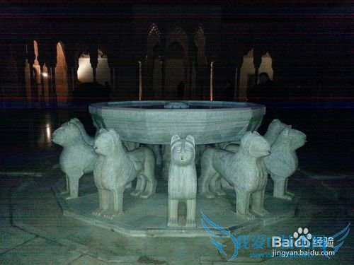 格拉纳达旅游攻略:阿罕布拉宫