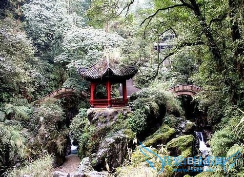 如何做到精粹游峨眉山?