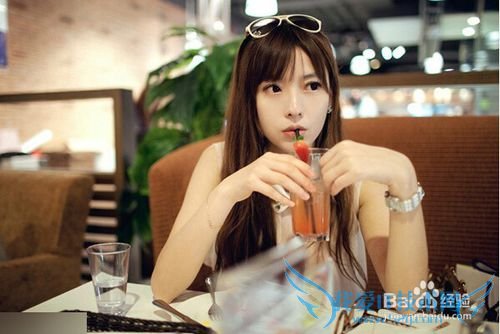 外出旅游 如何给女友照出好看的照片