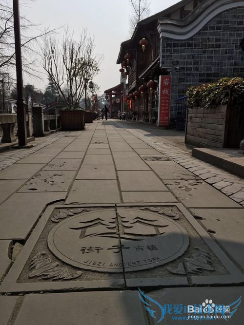 ËÄ´¨ÖØÇìËÄÈÕ×ÔÓÉÐÐ