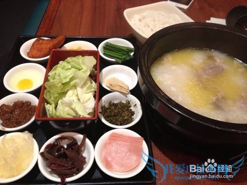 来七彩云南旅游有哪些美食?