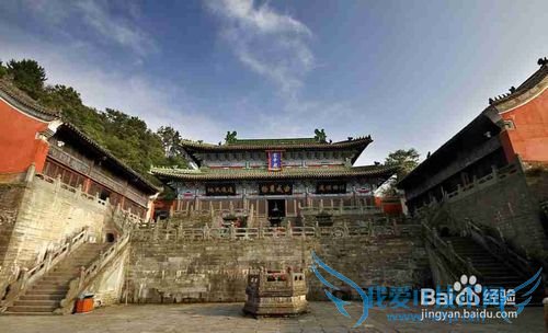 假期游玩武当山