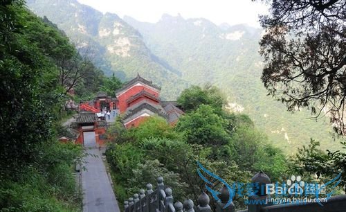 假期游玩武当山