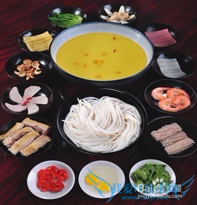 七彩云南旅游美食攻略