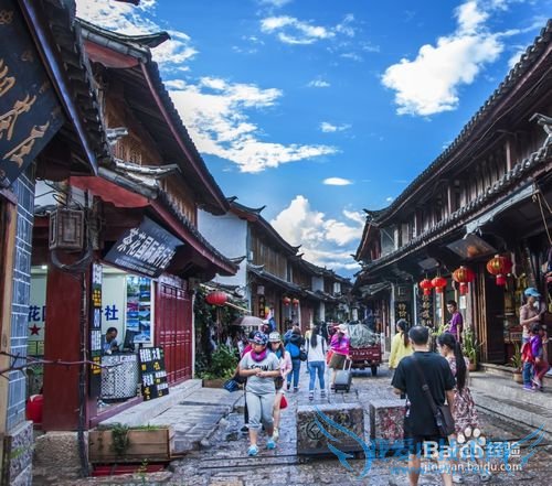 丽江旅游1-12月份天气和穿衣服