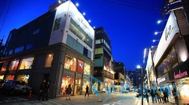 到韩国旅游买什么?成功get千颂伊的化妆品!