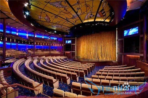 坐上豪华游轮去旅游吧!