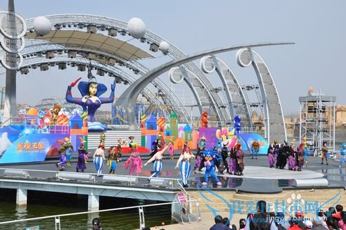 ´óÁ¬ÂÃÓξ°µãСÌùÊ¿