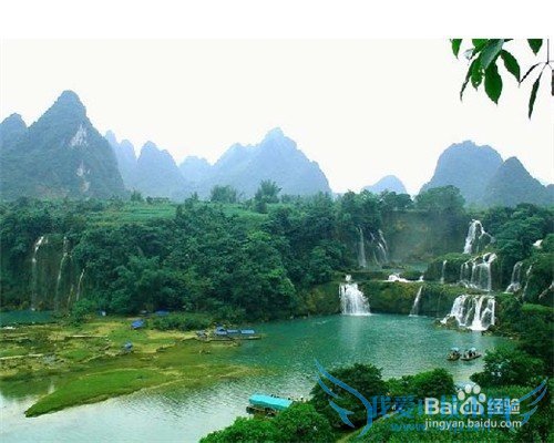 全国各地著名旅游景点简介_广西旅游景点