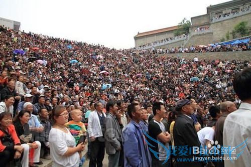 旅游出行怎样才能省钱