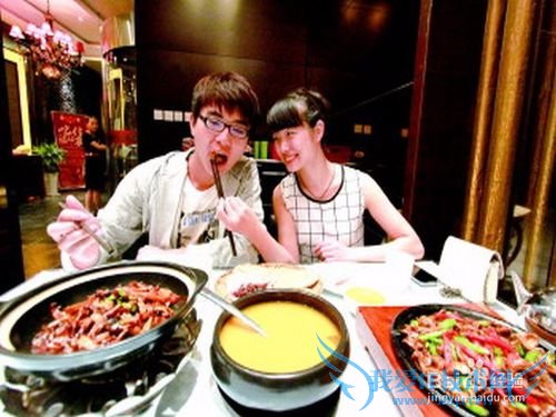 怎么哄女朋友开心?