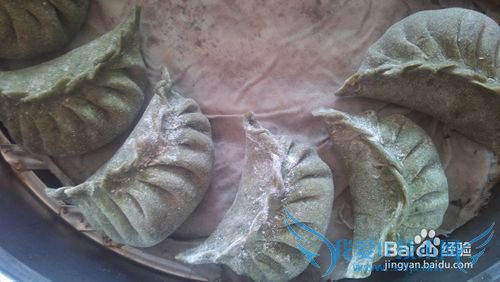 介绍几种可以做清明馃的草及它们的处理过程