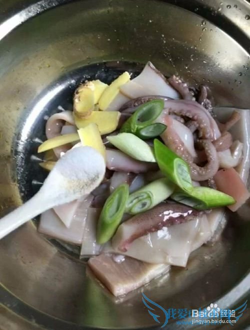 辣酱鱿鱼串怎么做