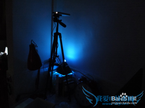 家用投影仪看《复仇者联盟2》