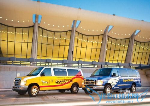 如何从华盛顿杜勒斯国际机场IAD到华盛顿市区