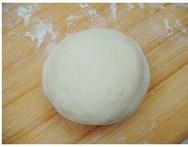 可爱的小猪豆沙包——五一节与孩子一起动手玩吧